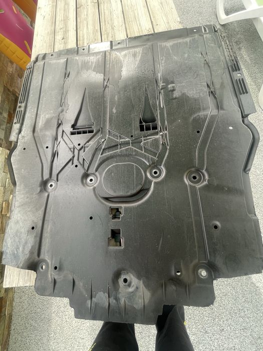 Protecção do carter em plástico para Mercedes Benz