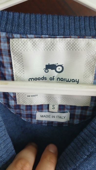 Sweter męski na sprzedaż