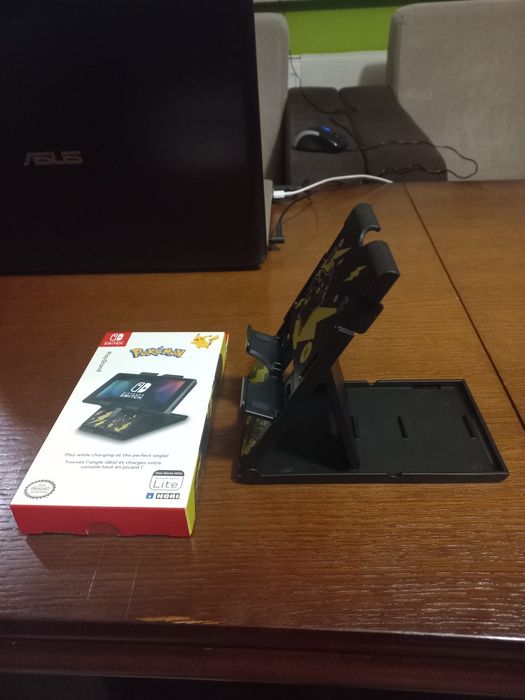 Sprzedam nową podstawkę pod Nintendo Switch cena 55zł