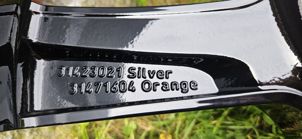 VOLVO XC40/60/90 - S/V40,60,90 - felgi 19"