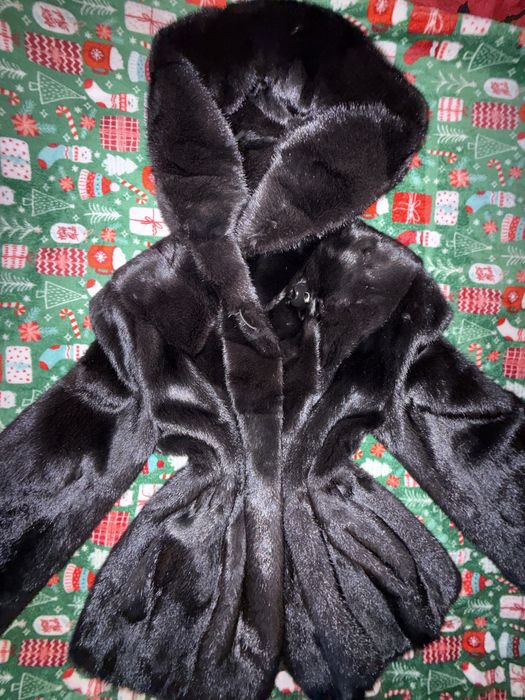 Futro z naturalnych norek Blackglama