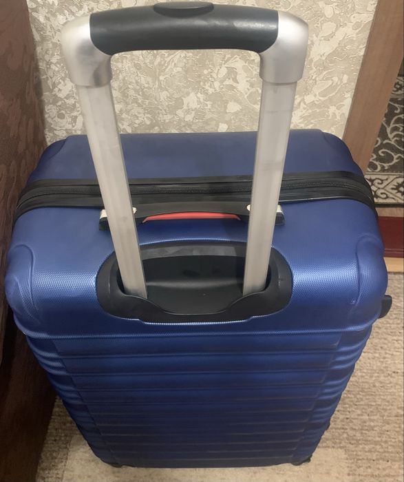 Валіза (чемодан) Monzana Hard Shell 46*31*20, 25л.