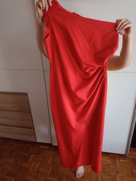 Sukienka czerwona
