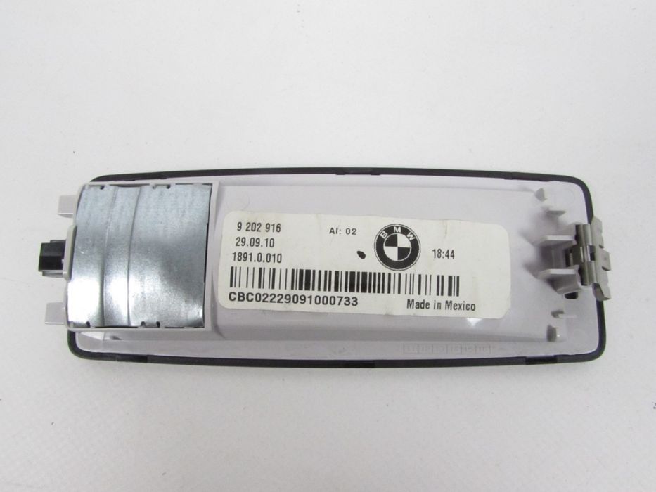 Luz De Leitura Trás Seminovo/ Original Bmw X1 (E84) 63319202916