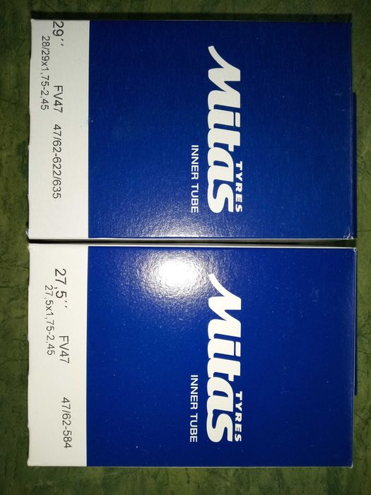 Камера, покрышка Maxxis. Mitas