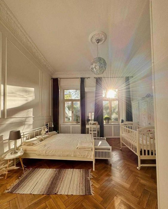 Продам 4-ком. бельгийку с капитальным ремонтом в центре ул. Заславского. Ваучер. Є Відновлення (295-282)