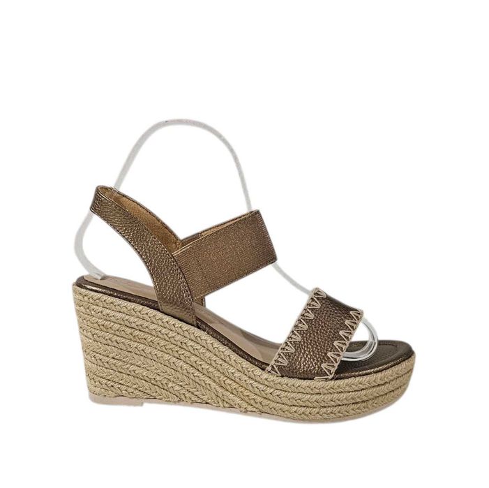 Nowe koturny marki Marco Tozzi. Rozmiar 37, kolor dark gold, 28370