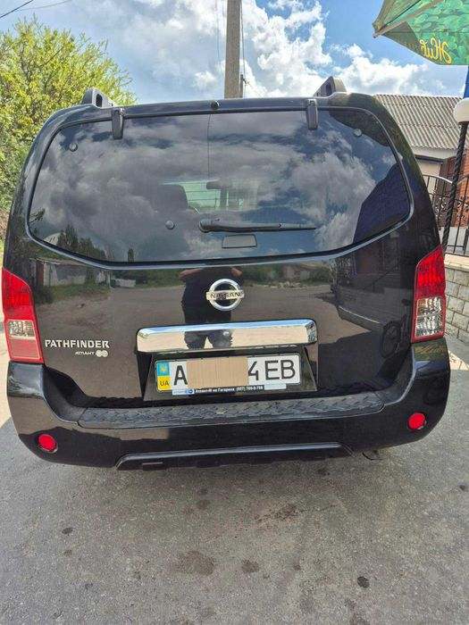 продам авто б/в  Nissan