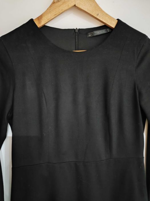 Vestido curto, efeito veludo, Zara trf, semi novo