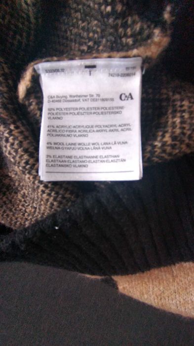 Sweter L/XL  fajny kolor i wzór. Polecam