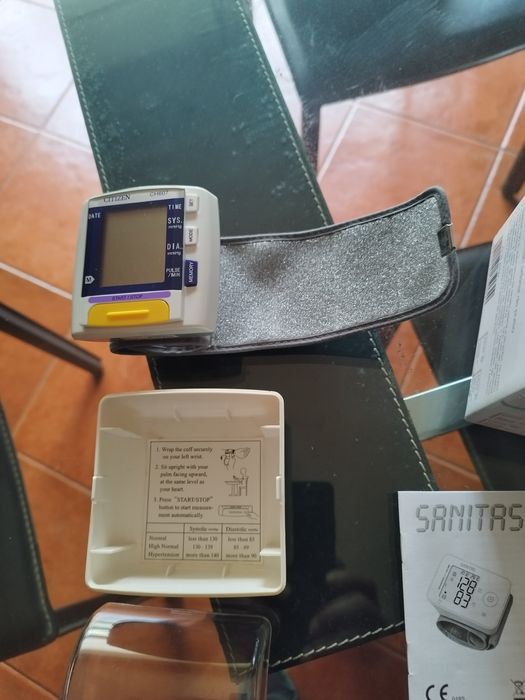 Aparelho de medir a tensão no pulso