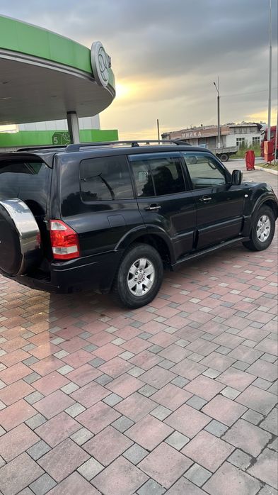 Mitsubishi Pajero Wagon
