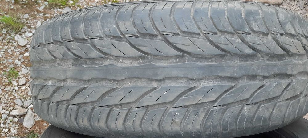 Opony Letnie Uniroyal 225/65/17 x4 sztuki
