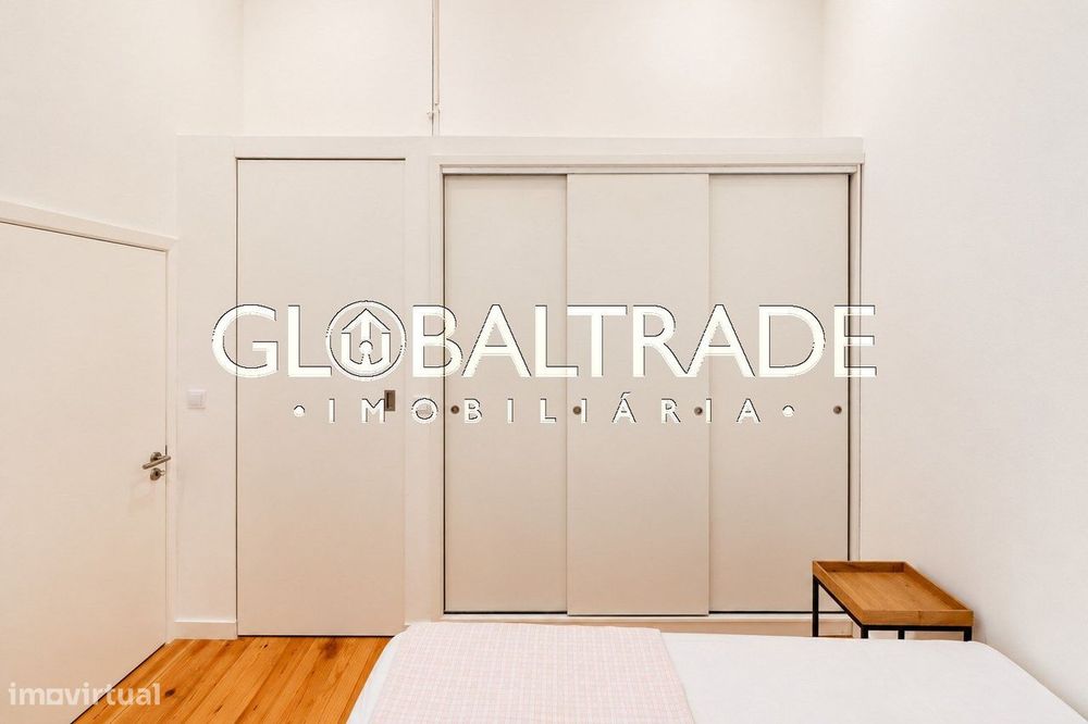 Moradia T2 Renovada & Equipada no Porto