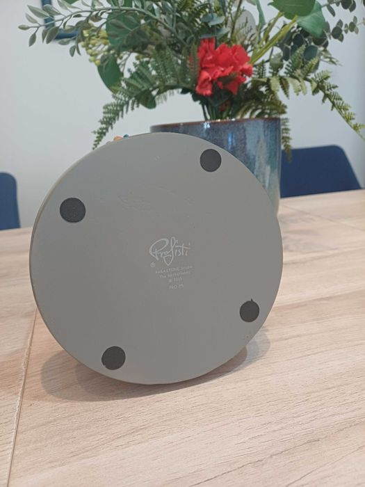 Pintor com pintura - Estatueta da Coleção Profisti (NOVO)