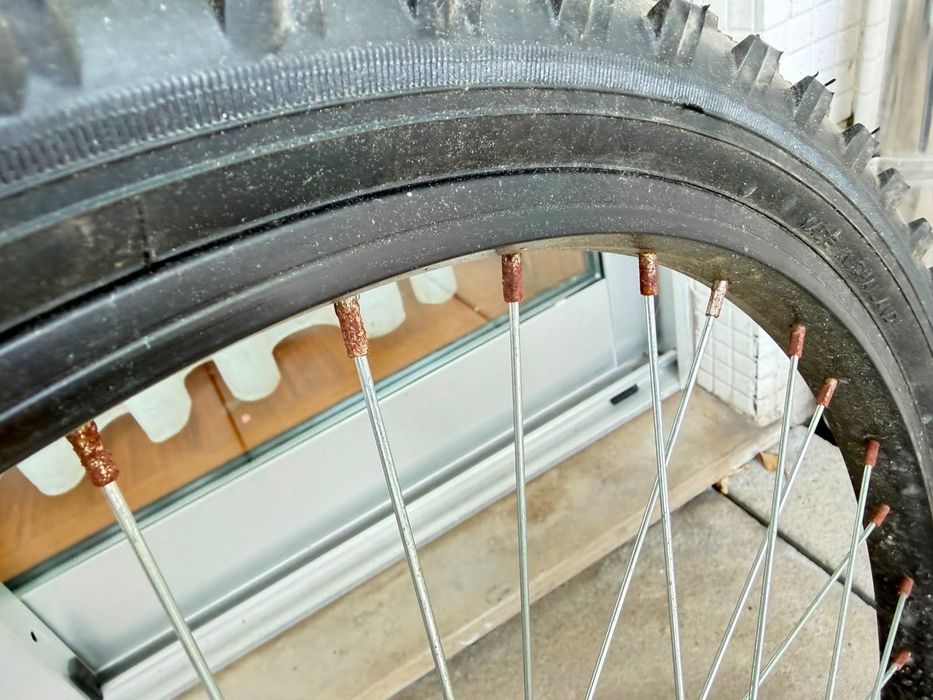Bicicleta juvenil roda 24” com 21 velocidades Shimano