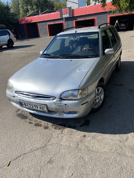 Ford escort с переоформлением