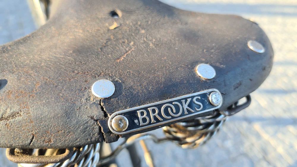 Pasteleira Humber raleight