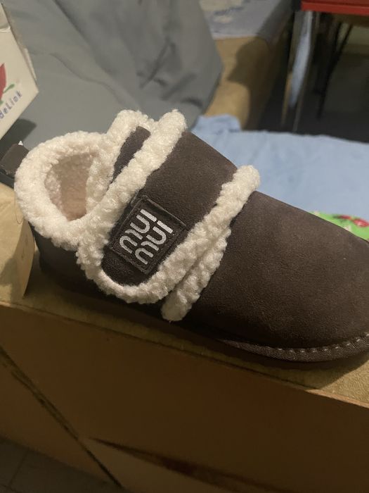 Взуття .тапочки зручні