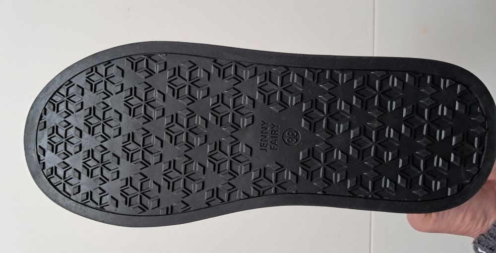 Damskie botki  roz.38