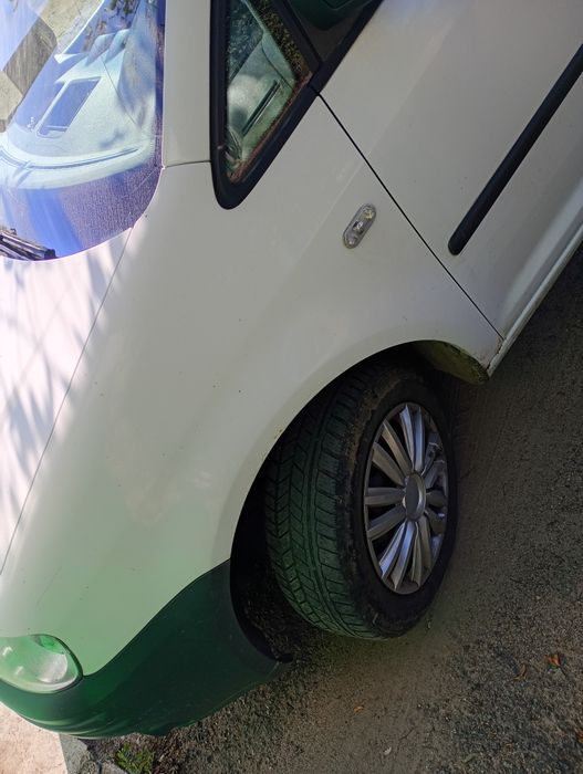 VW Caddy 2.0 бензин Пасажир
