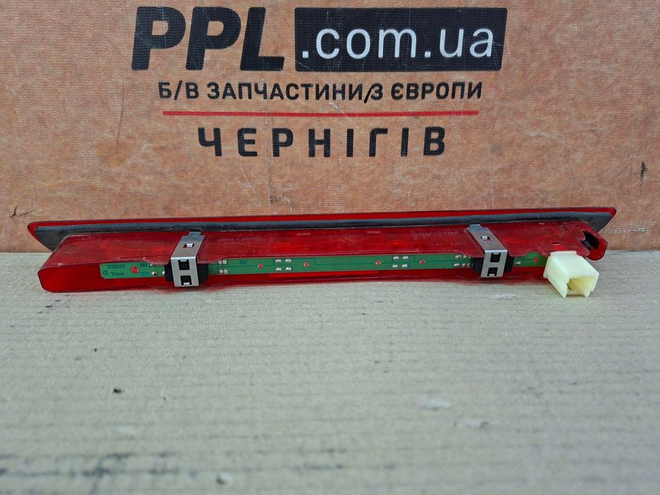 Nissan Qashqai J10 06-14 Фонарь стоп задний дополнительный 26590-JD000