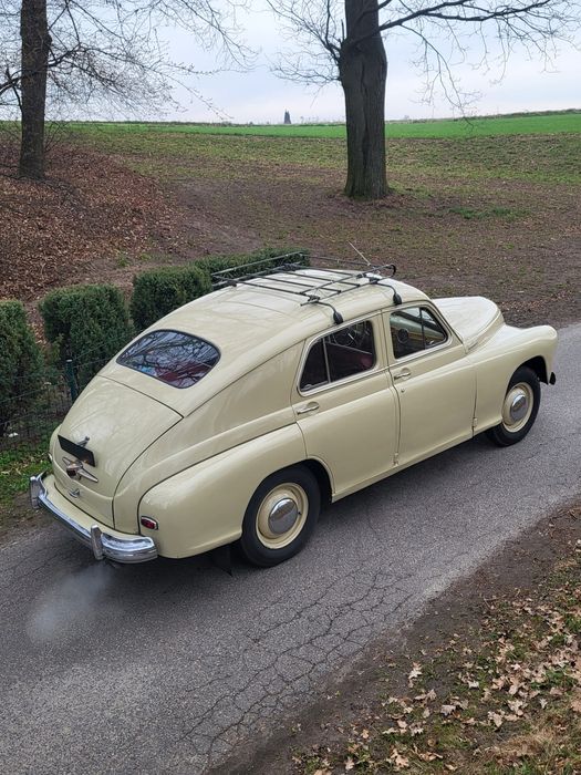 Warszawa Gaz Pobeda M20