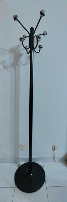 Bengaleiro Cabideiro de pé Cilindro H-12 - 8 ganchos. Preto metal