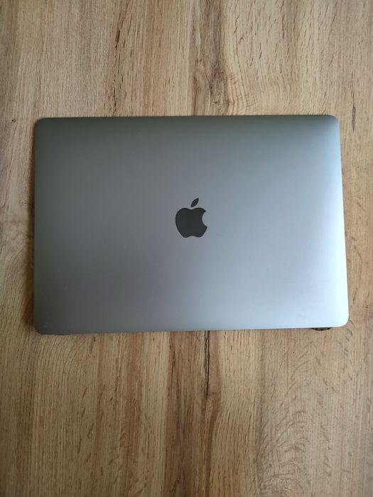 Кришка Macbook Pro 13 A2251, A1989, A215 оригінал, пошкоджена матриця