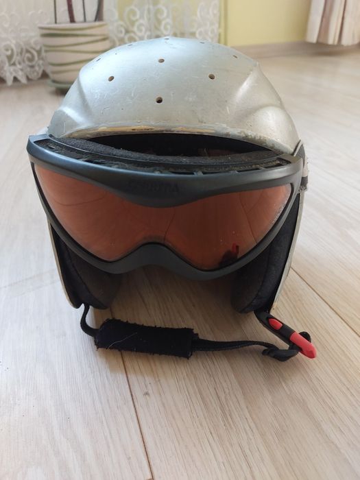 Sprzedam kask narciarski