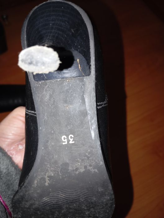 Botas em muito bom estado.