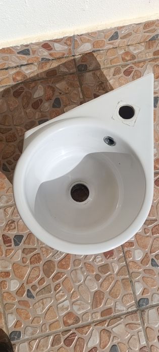 Lavatório pequeno sanindusa