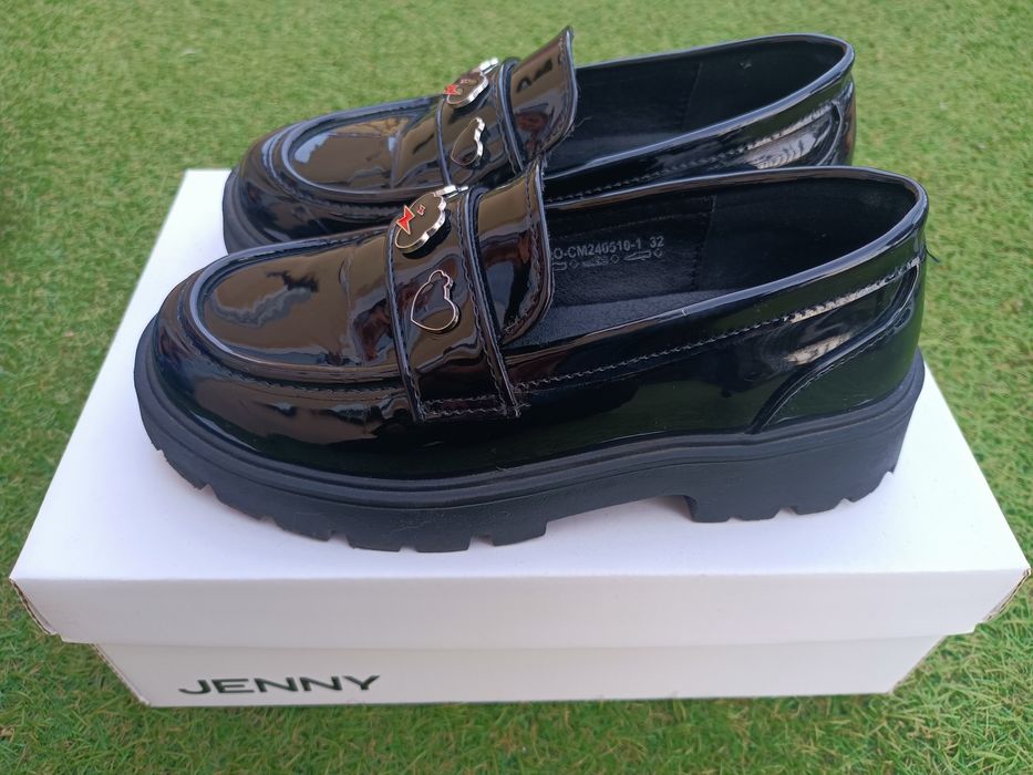 Buty lordsy czarne lakierowane botki dla dziewczynki rozm. 32 pantofle czarne
