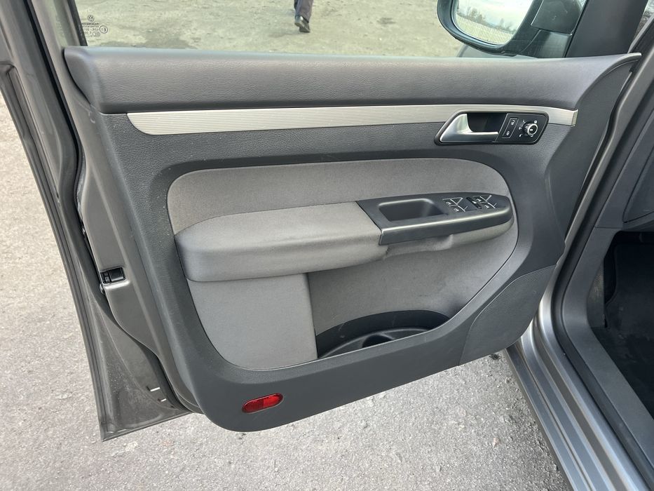 Touran 2010 1.4tsi 103kw DSG 198тис км