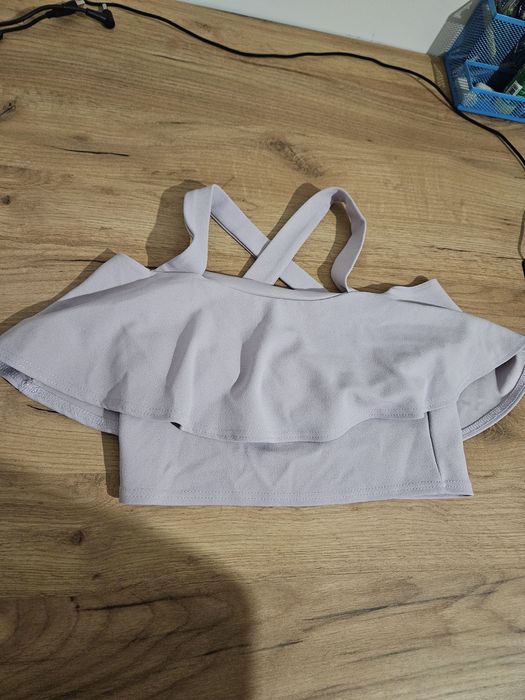 Crop top Missguided.  Rozmiar 36. Stan idealny