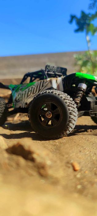 RC Brushless Pitbull 1/18