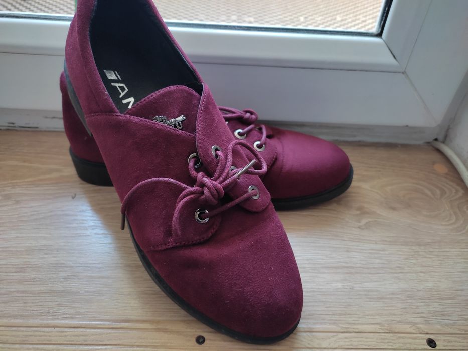 Туфлі + сумка кольору марсала