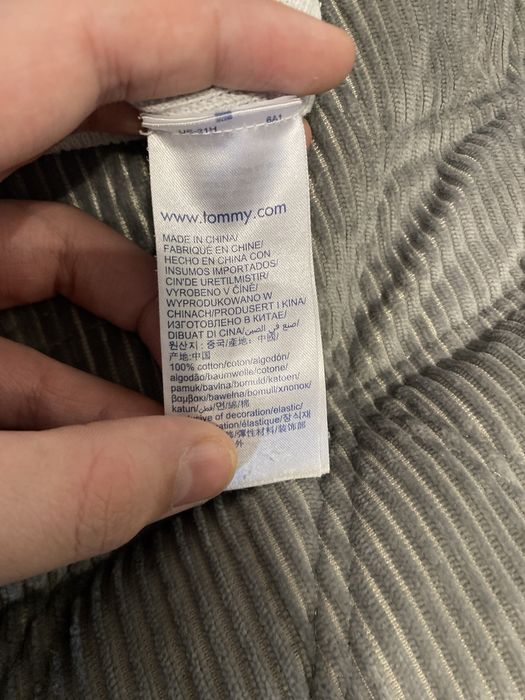 Білосніжний лонсіінг від томі хілфігер