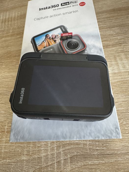 INSTA 360 Ace Pro 8k