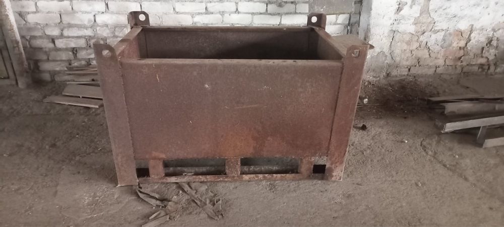 Контейнер металевий