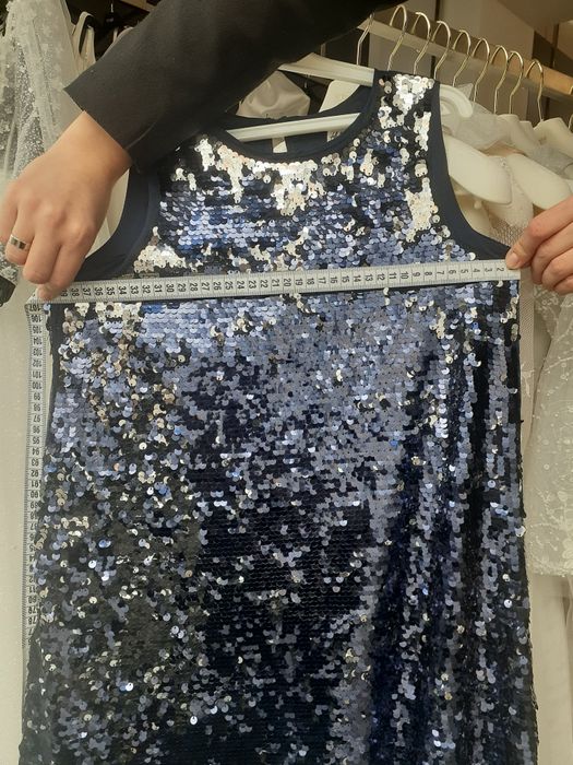 Святкова  сукня  гарна