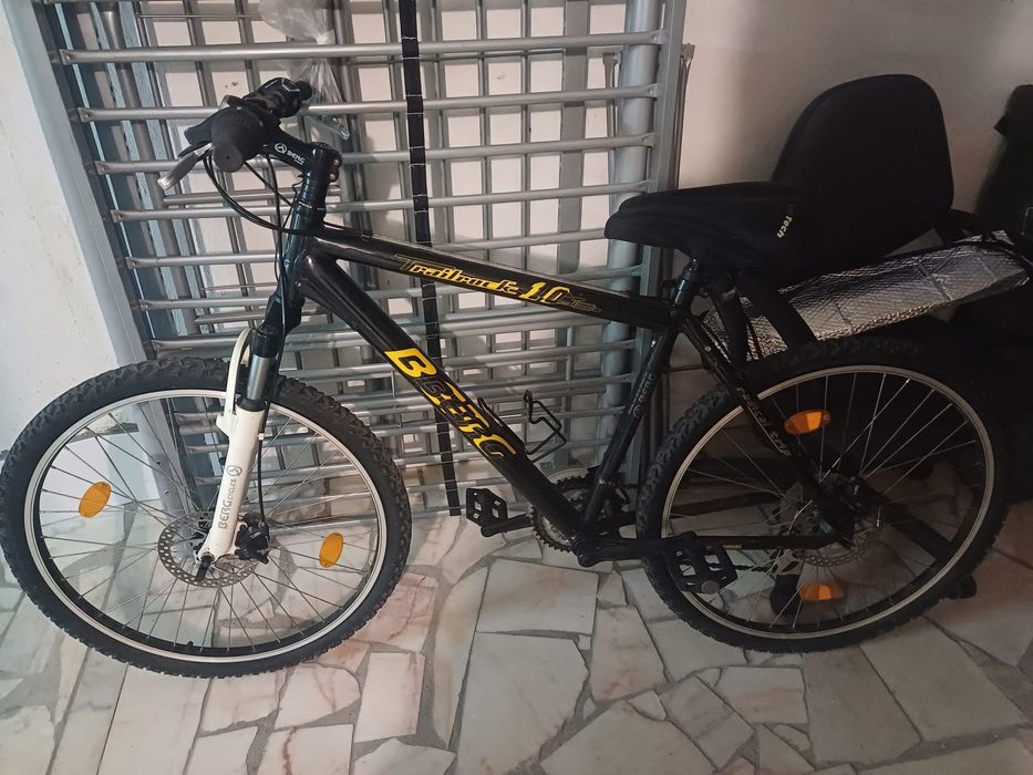 Bicicleta em excelente estado com mudancas da shimano