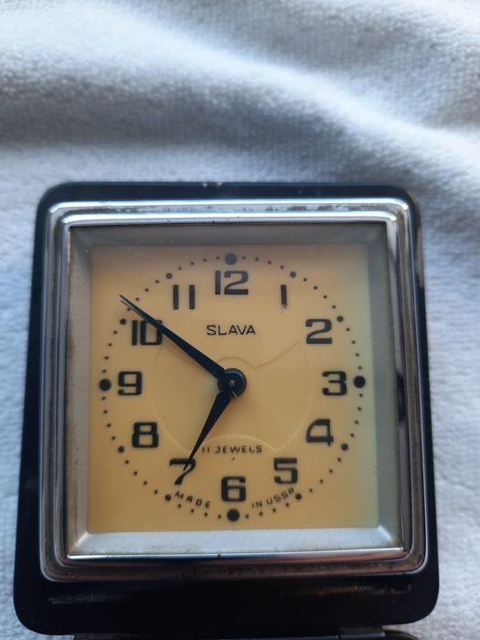 Zegarek  koperta turystyczny retro