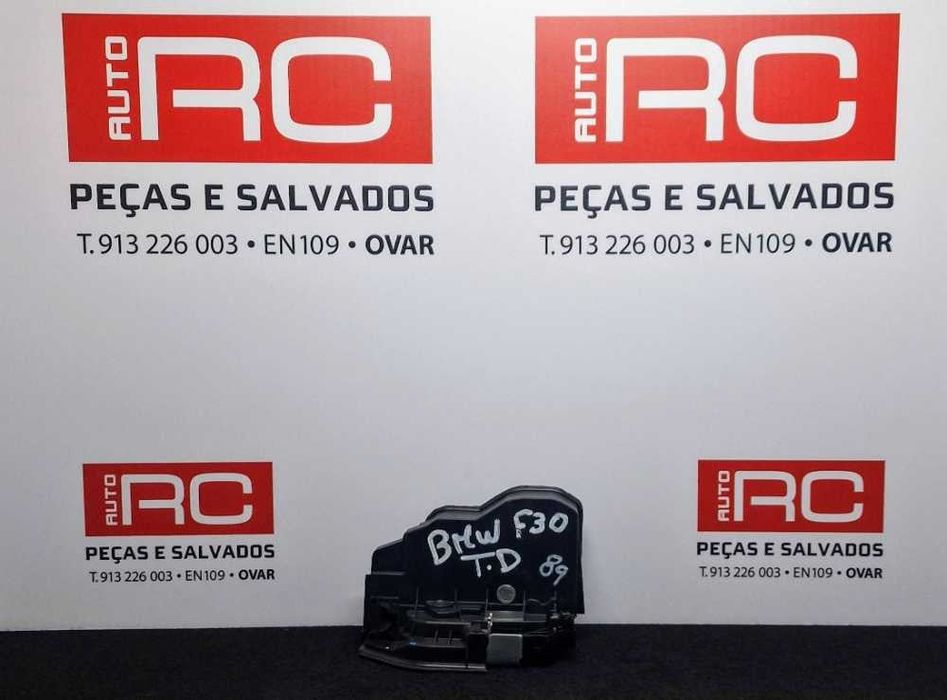 Fechadura / Fecho Porta Trás Direito 7202148 - BMW X5