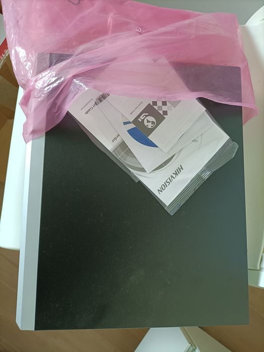 Hikvision Cameras and NVR64575358963074121