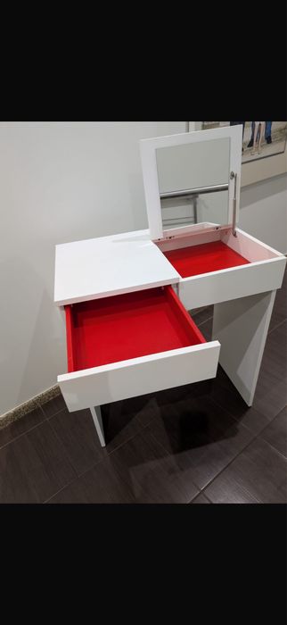 Penteadeira ikea
