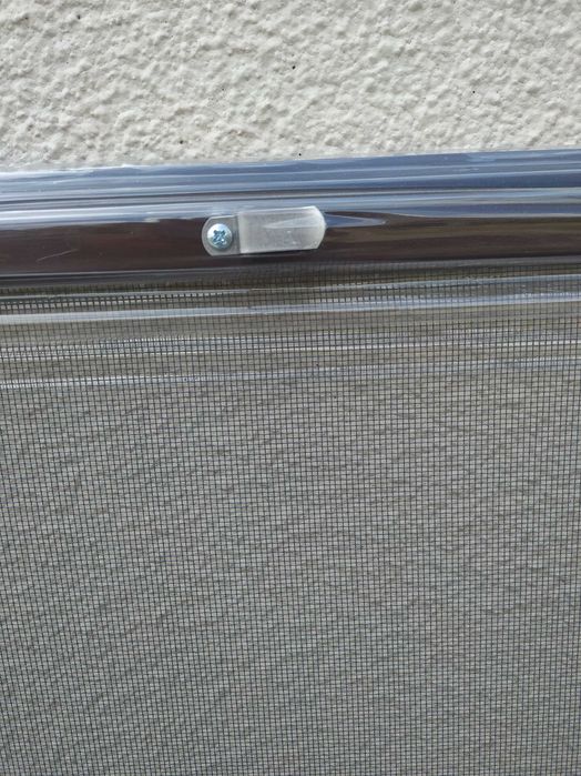 Moskitiera ciemny brąz 77 x 100