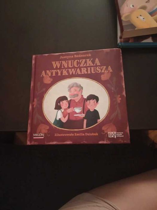 Książka piękne ilustracje