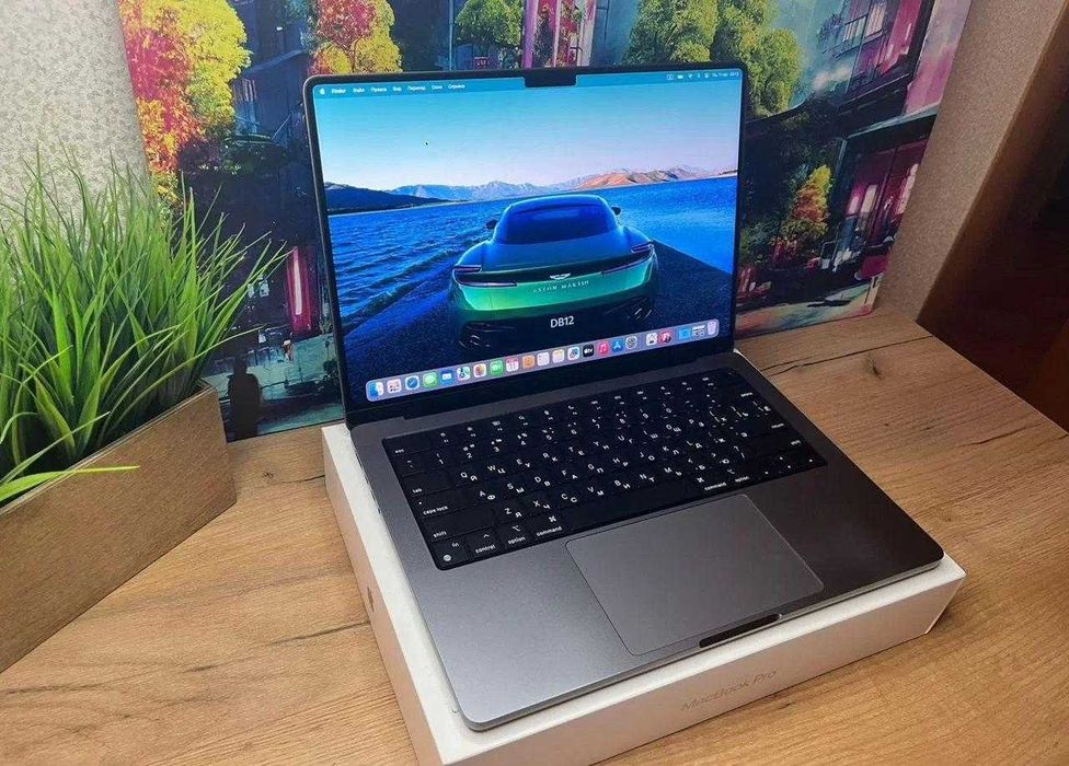 macbook pro 14  m1 32/512 gb