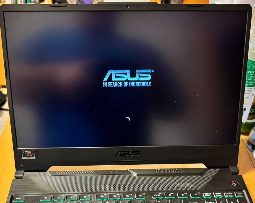 Gamingowy ASUS-TUF (FA506); AMD Ryzen 7 4800H; 16GB RAM; Dysk 512GB